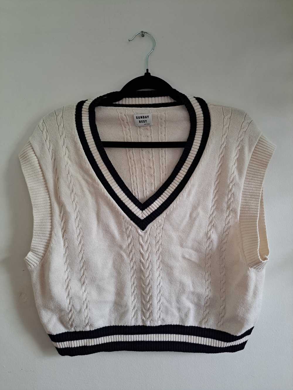 Sunday Best Cable Knit Sweater Vest Size L | Merino Wool Blend Preppy Academia